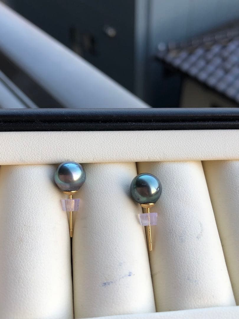 黒蝶真珠　ピアス　タヒチ産パールSA13