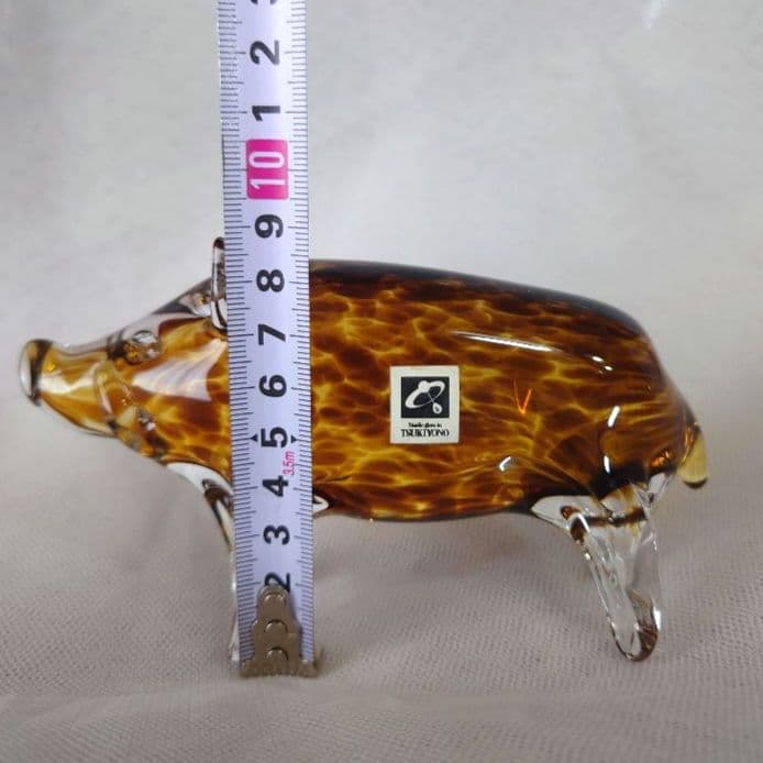 上越クリスタル硝子（月夜野工房）ガラス製品（イノシシ・亥・干支）台座付