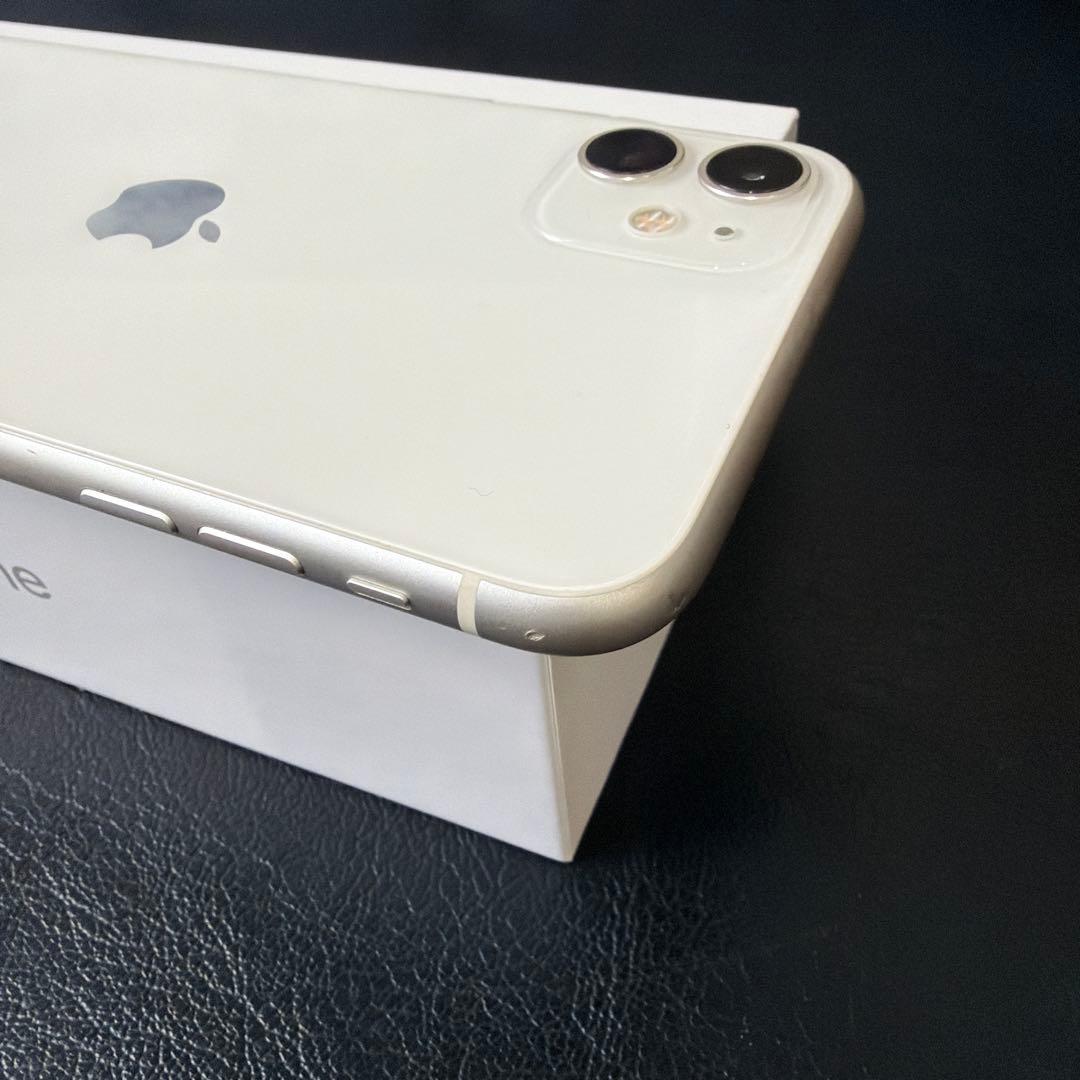 Apple iPhone 11 128GB ホワイト 本体