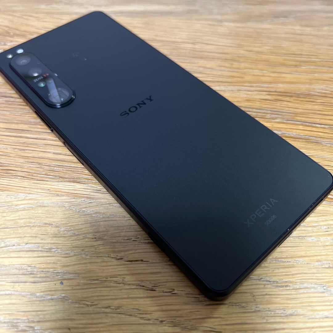 23490b Xperia 1 IV　ブラック256GB　SOG06美品