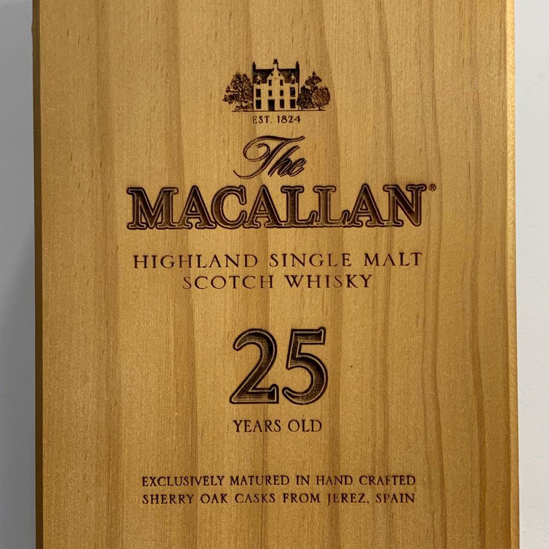 ⭐️マッカラン⭐️25年⭐️1824⭐️空箱のみ⭐️ウイスキー木箱⭐️希少品⭐️レア⭐️送料無料