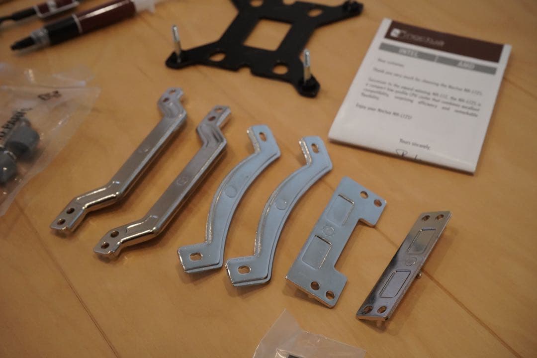 Noctua NH-L12S L型ロープロファイルクーラー