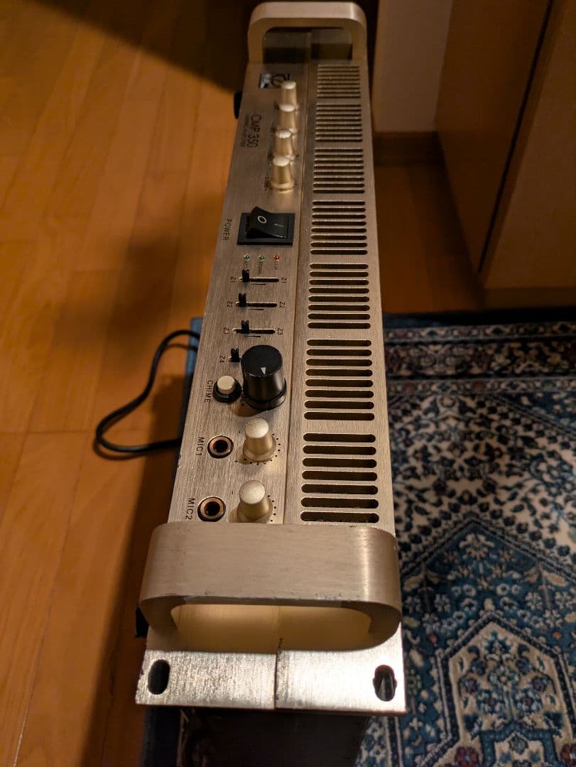 アンプ CMP350