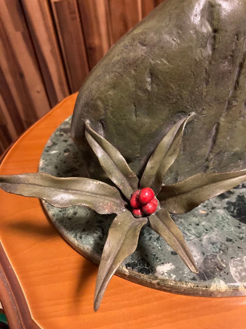 ブロンズ製 鳥と植物　『万年青に文鳥』青銅製 銅像 置物