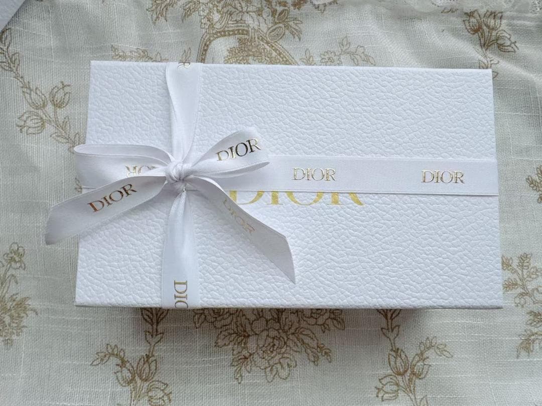 新品 DIOR カプチュール トータル レチショット 20mL ギフトBOX付き