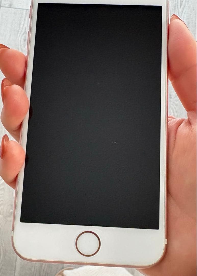 【SIMフリー】iPhone6s／外箱・付属品ほぼあり！