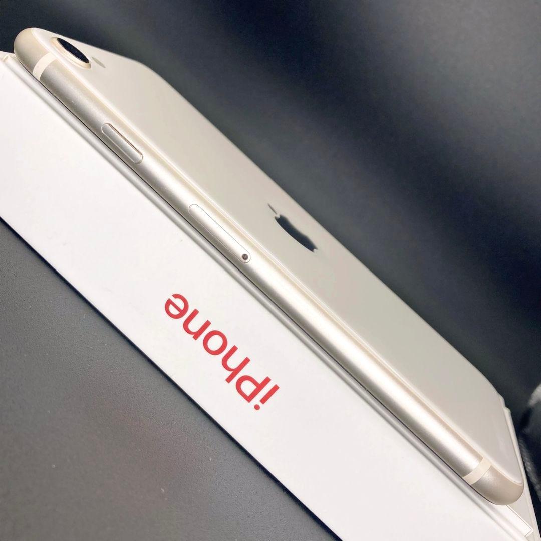 ✨極美品✨iPhone SE3 本体 128GB スターライト SIMフリー