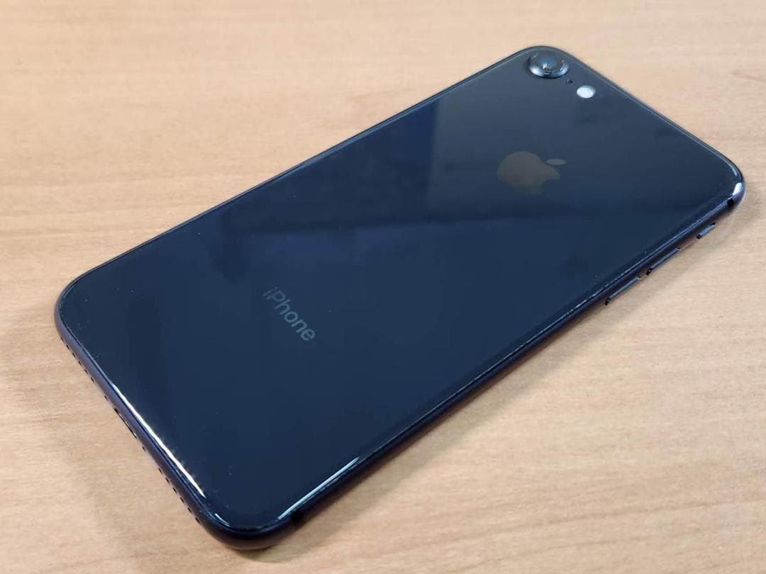 スマートフォン本体 040200L iPhone 8 A1906 64GB