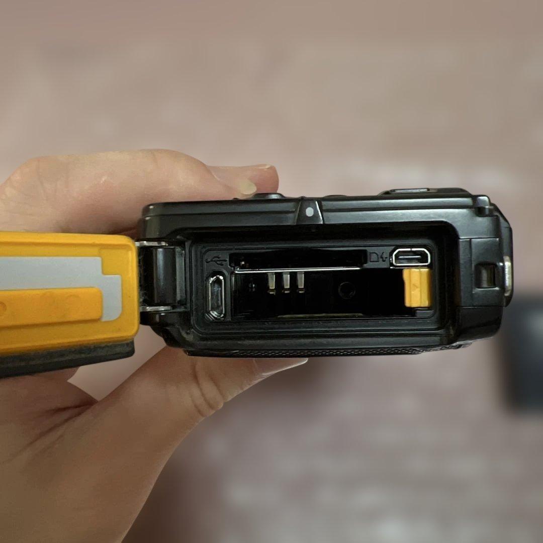 【美品】ジャンク扱いNikon ニコン COOLPIX クールピクスW300