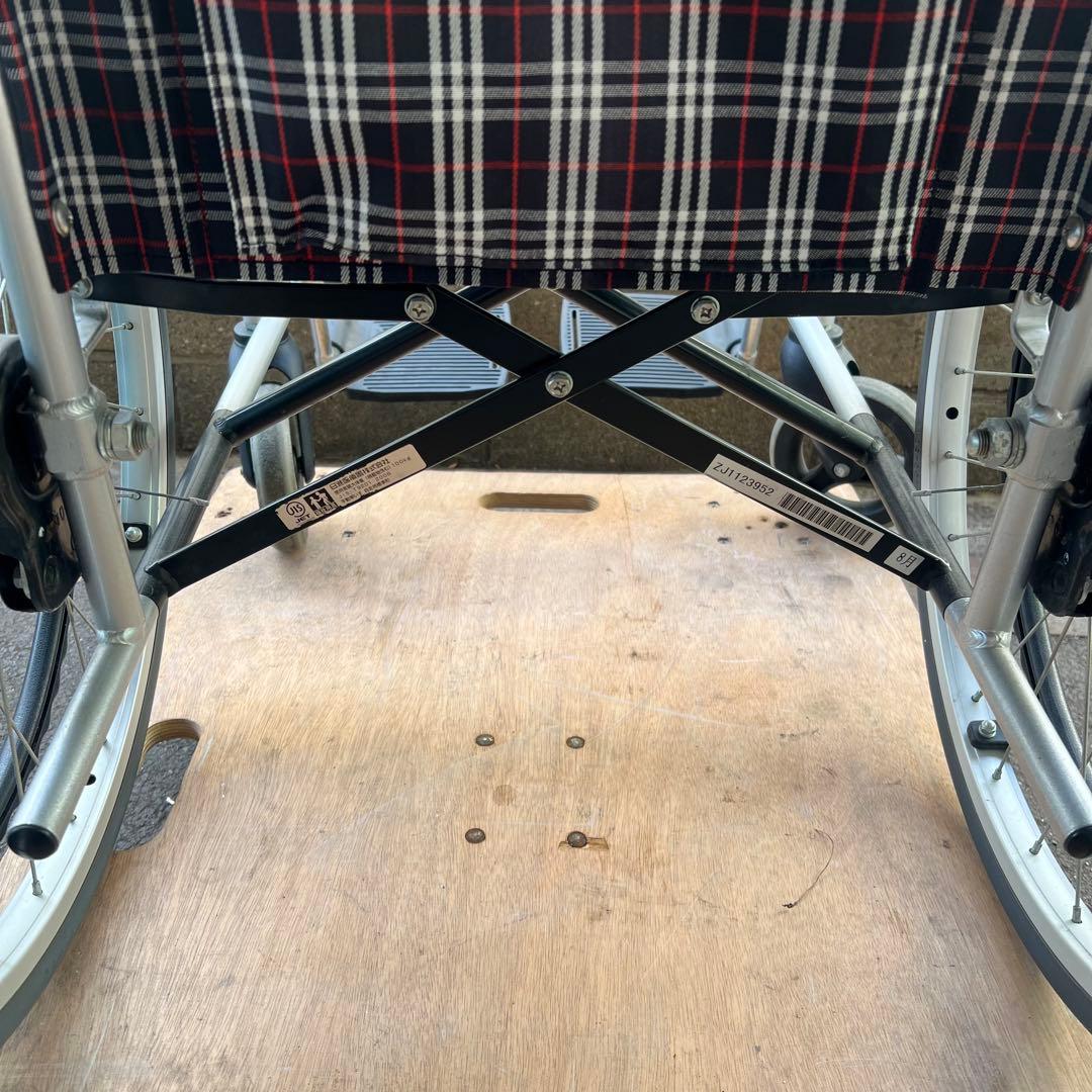 ［4109］日進医療器 NC-1CB 自走式車椅子 ノーパンク アルミ製