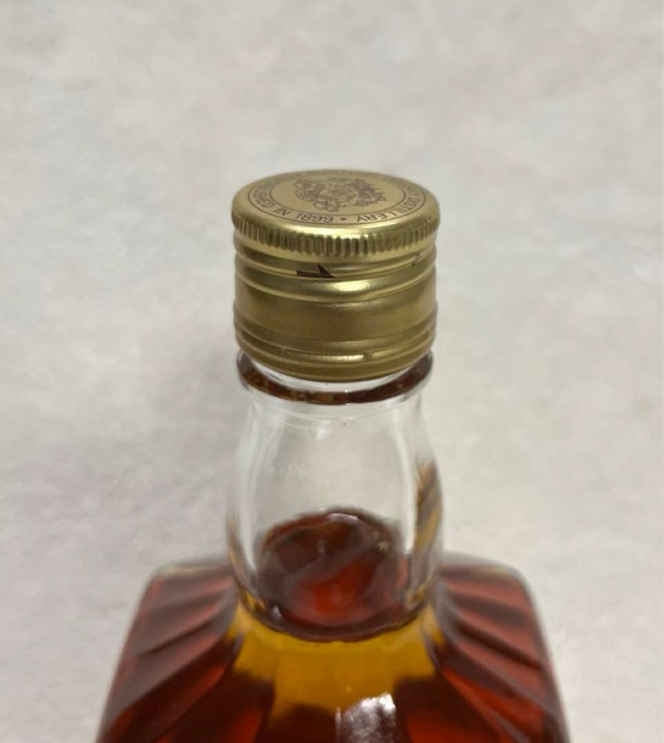 【SUNTORY GOLD】BLENDED WHISKY （720ml）古酒