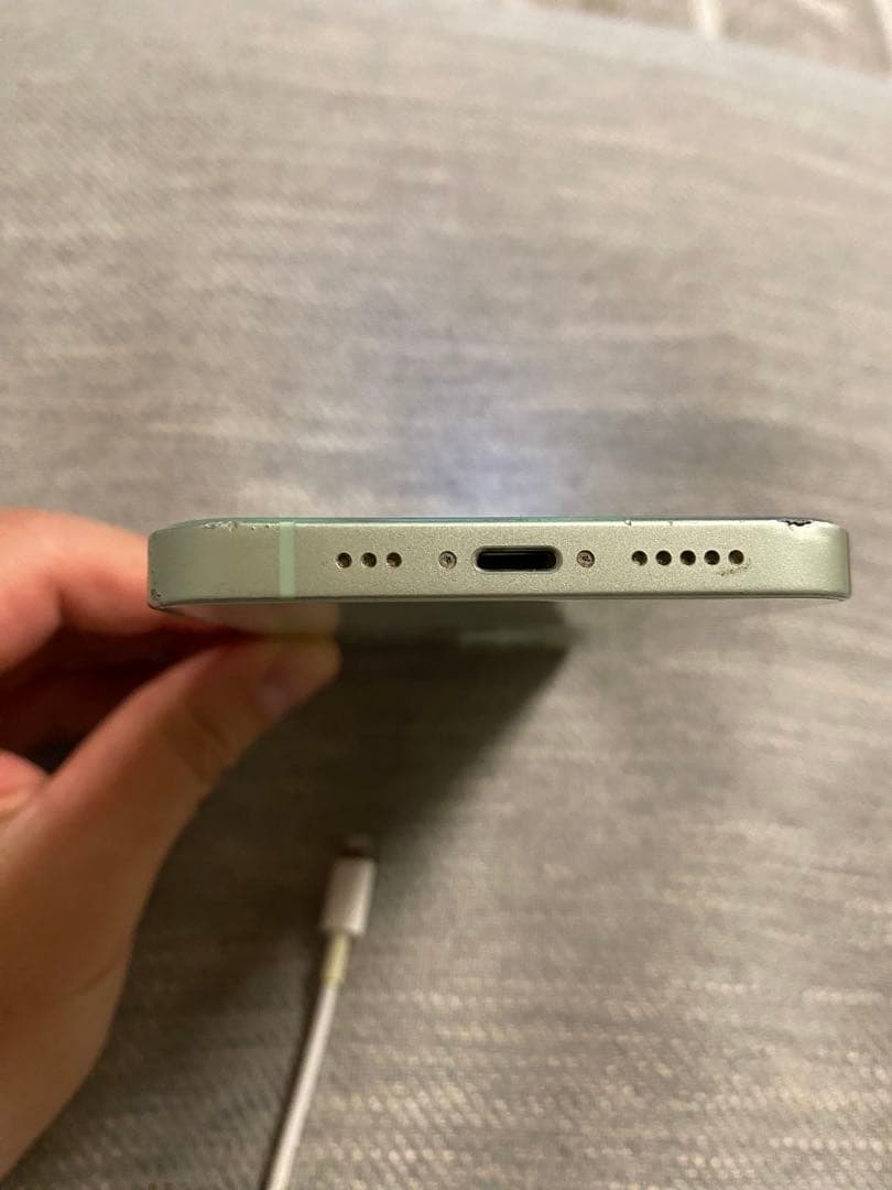 iPhone12 128GB SIMフリー バッテリー71% 凹みあり 動作良好
