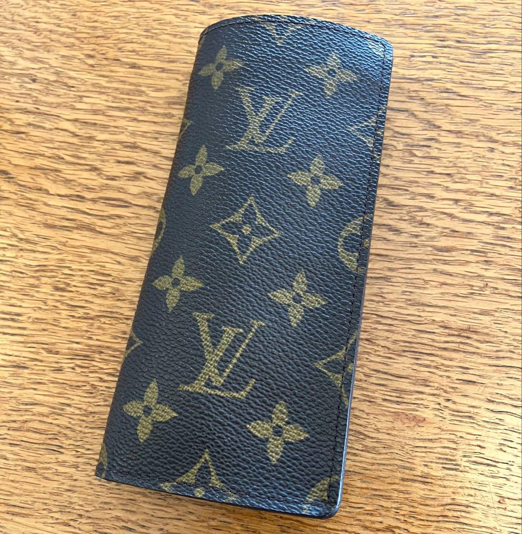 LOUIS VUITTON モノグラム メガネケース　ルイヴィトン　眼鏡