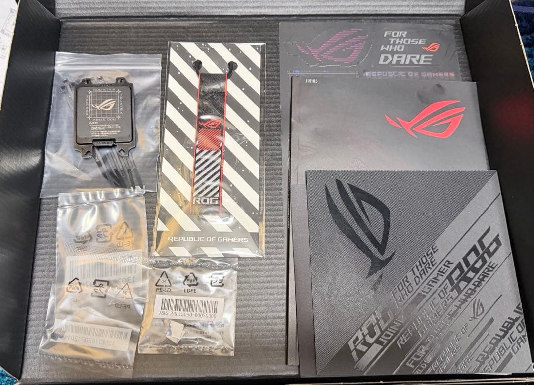 【CPU-マザーボード-SSDセット品】asusZ690 + i7-13700K