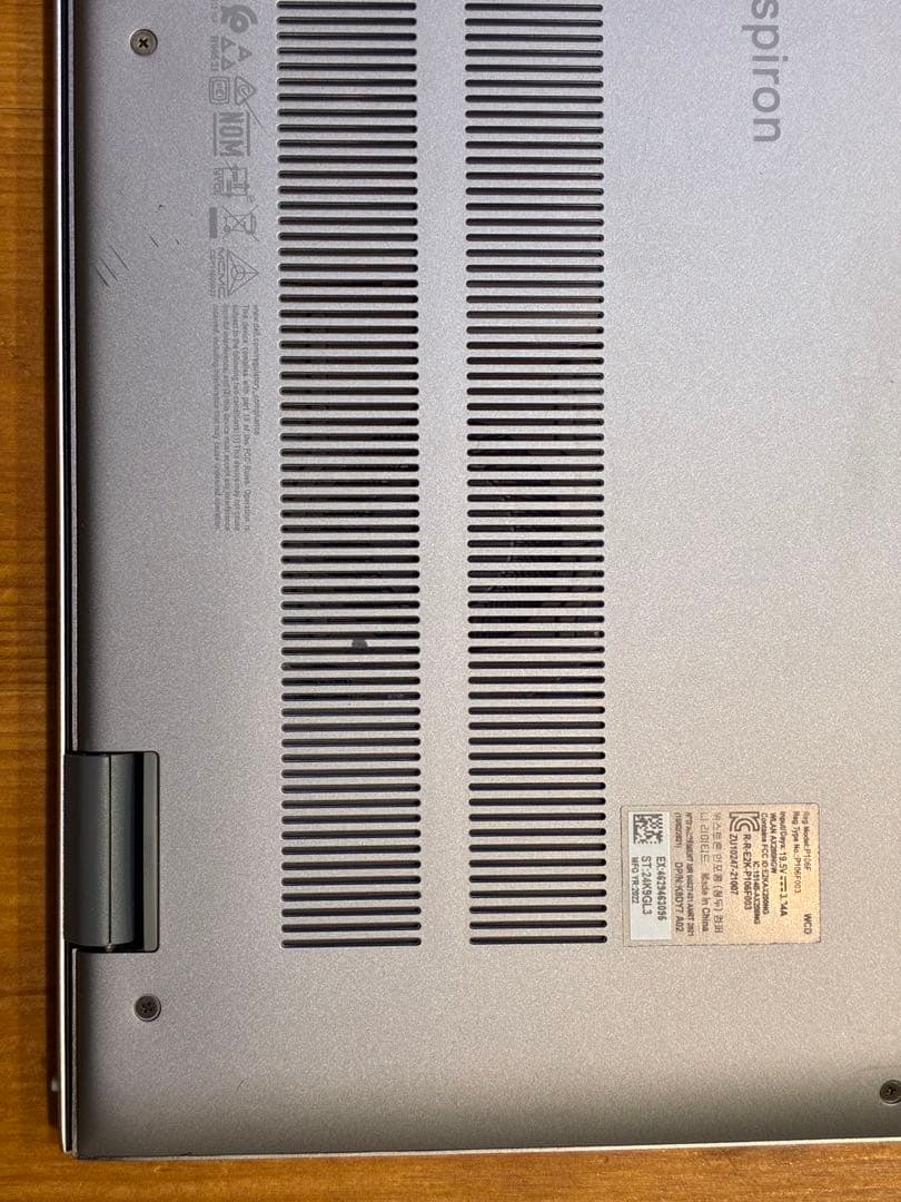 Windowsノート本体 DELL inspiron 5515