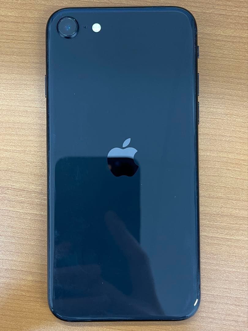 シ*場様 動作確認済み iPhone SE 第2世代 64GB ID S6341