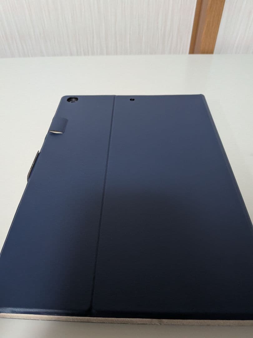 iPad 6世代 32GB Wi-Fi スペースグレイ ケース・充電ケーブル付