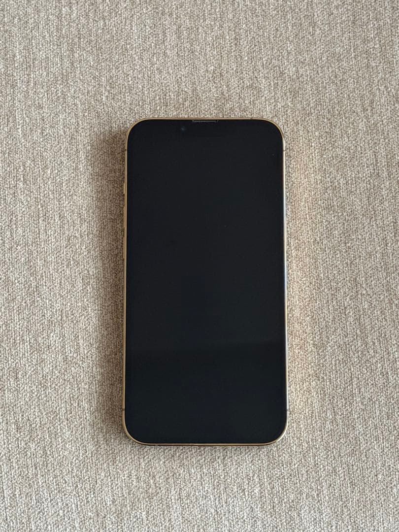 iPhone 13Pro ゴールド