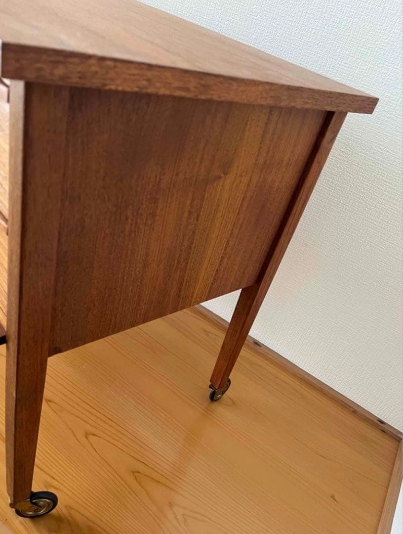 デンマーク家具 北欧ヴィンテージ ソーイングテーブル ミッドセンチュリー