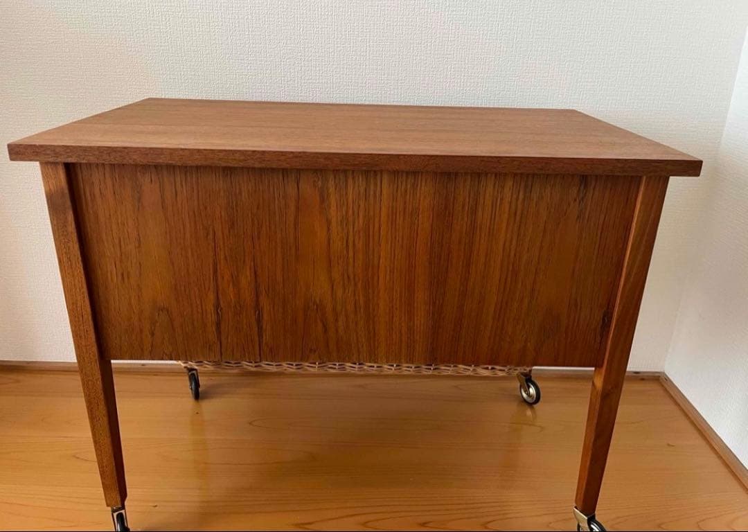 デンマーク家具 北欧ヴィンテージ ソーイングテーブル ミッドセンチュリー