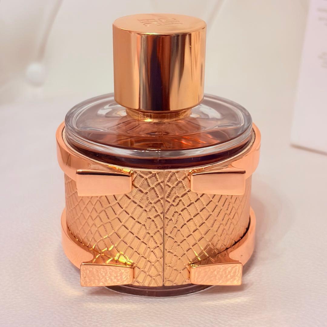 日本未発売　ドバイ限定品　100ml キャロライナヘレナ　オーデパルファム