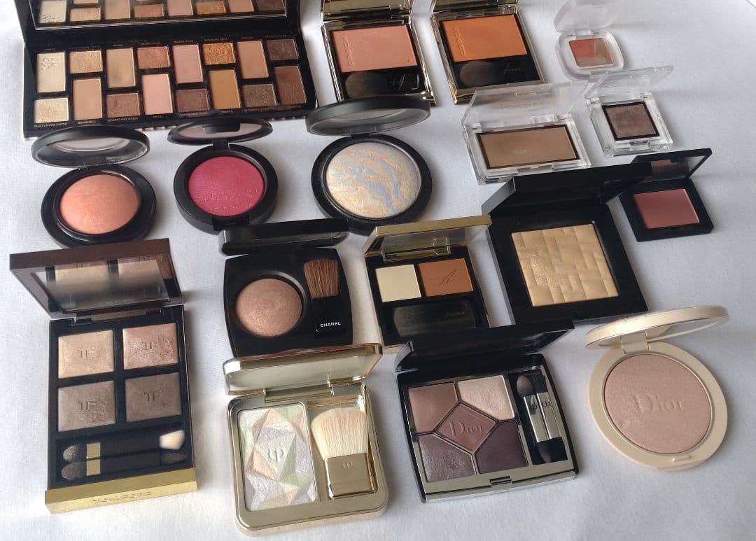 デパコス　コスメセット　CHANEL　TOMFORD　YSL クレドポーボーテ…