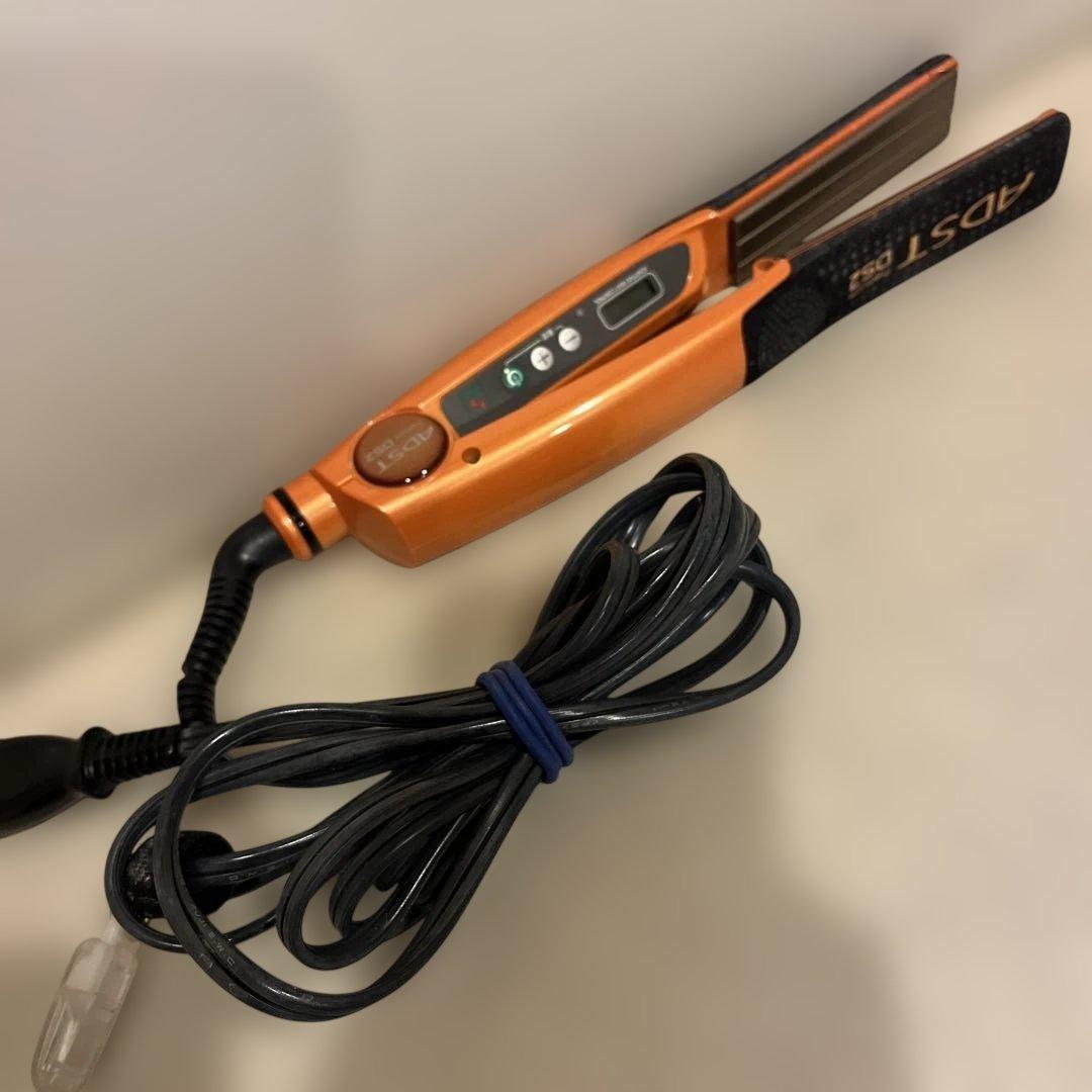 ADST DS2 ストレートヘアアイロン オレンジ（ジャンク品） 匿名取引
