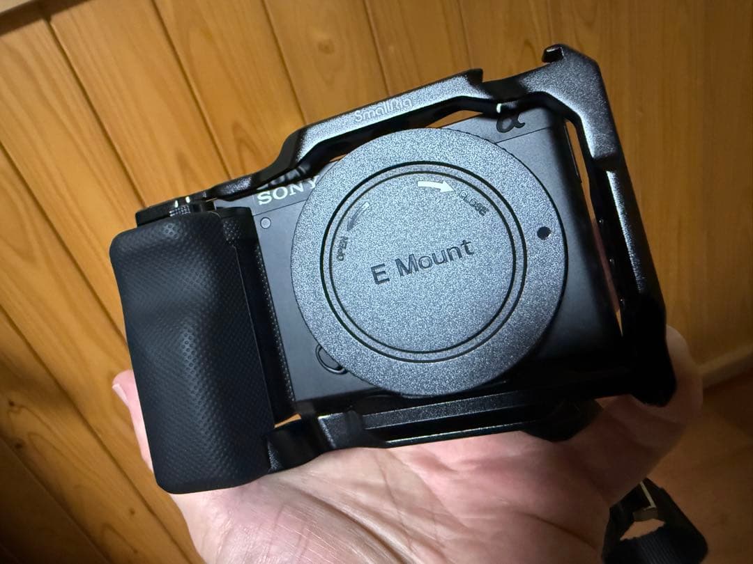 極上美品 ZV-E10 レンズ3本付 単焦点 中望遠VILTROX 屋外持出無し