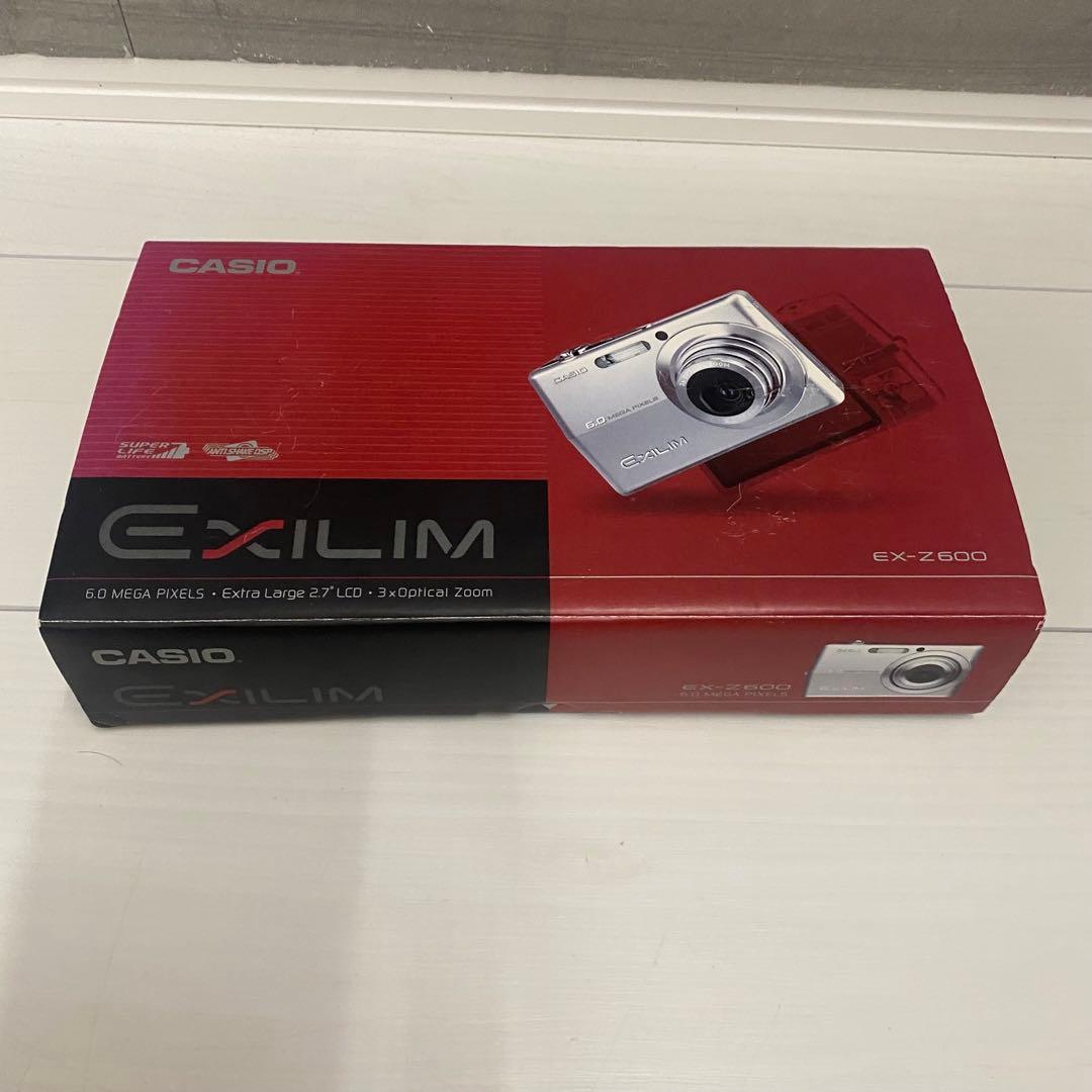 《 美品 》　カシオ　CASIO EXILIM EX-Z600 箱付き