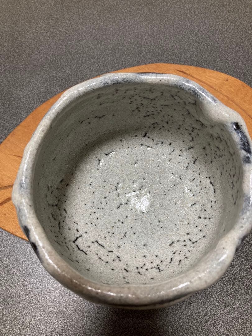 鉄耀白砂秞茶碗　清水卯一作人間国宝作品素晴らしいです。