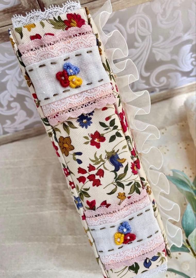 日記帳 ダイアリー 刺繍 アンティークブローチ