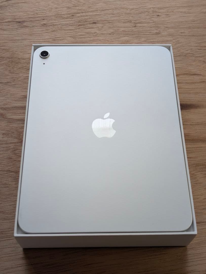 iPad (A16)本体128gb(充電ケーブルなし)　+周辺機器