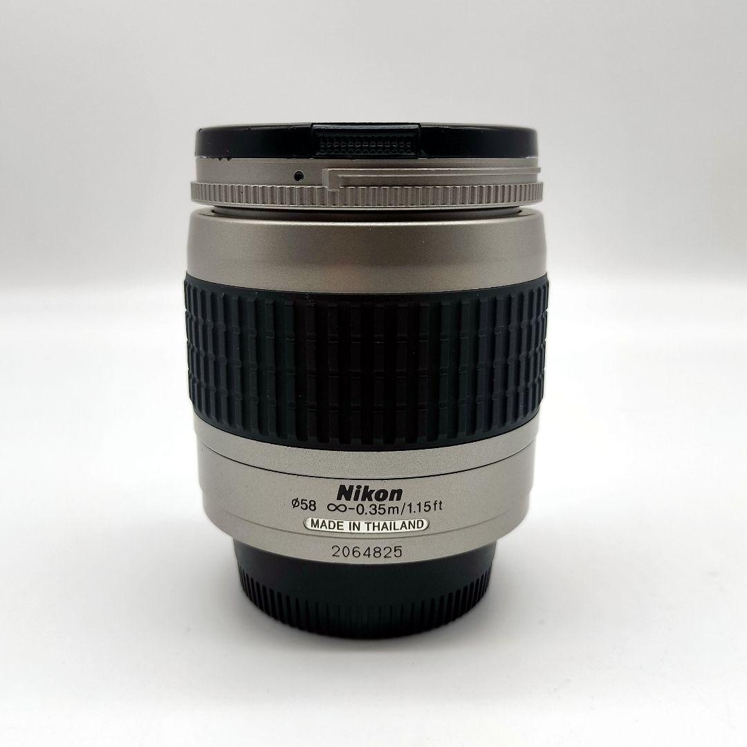 Nikon U フィルム 一眼レフカメラ ボディ レンズ バッテリーパック付き