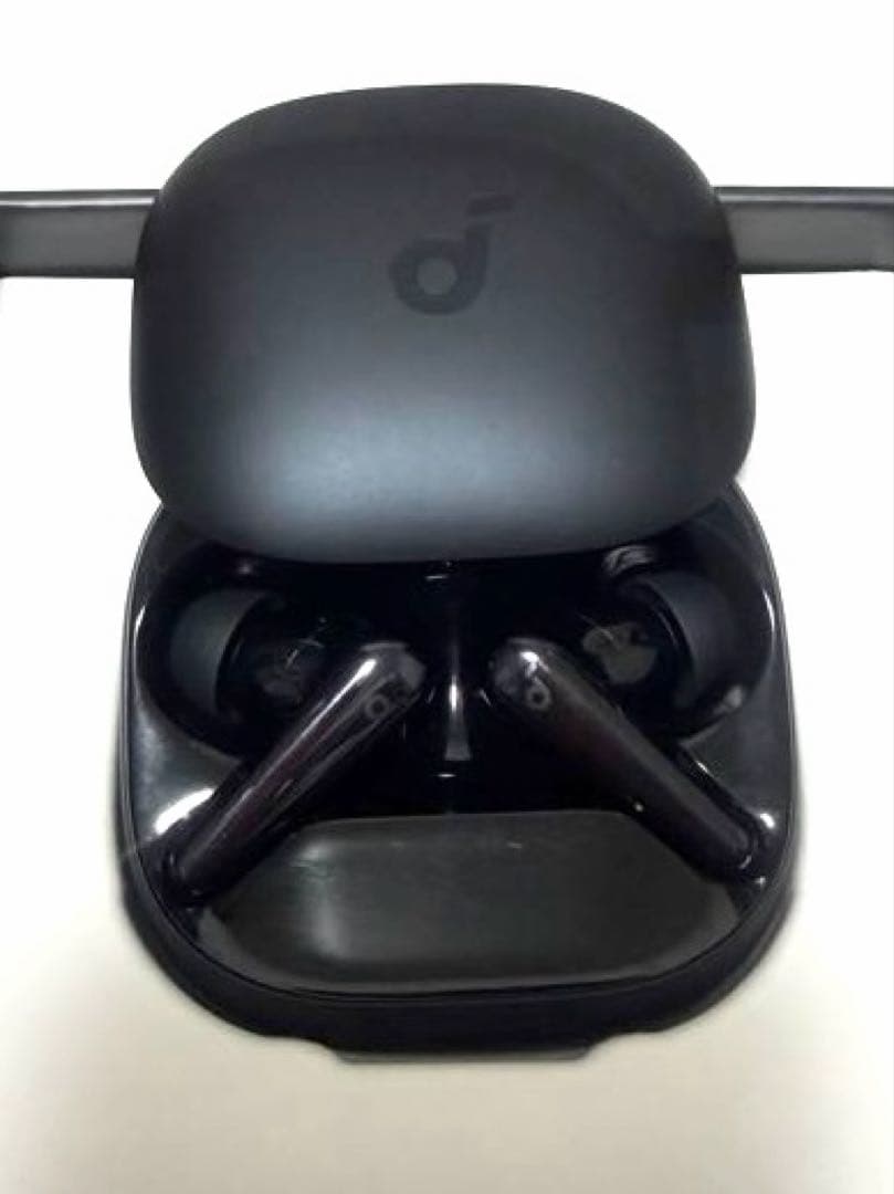 h*様 【中古】soundcore Liberty 4 Pro ブラック
