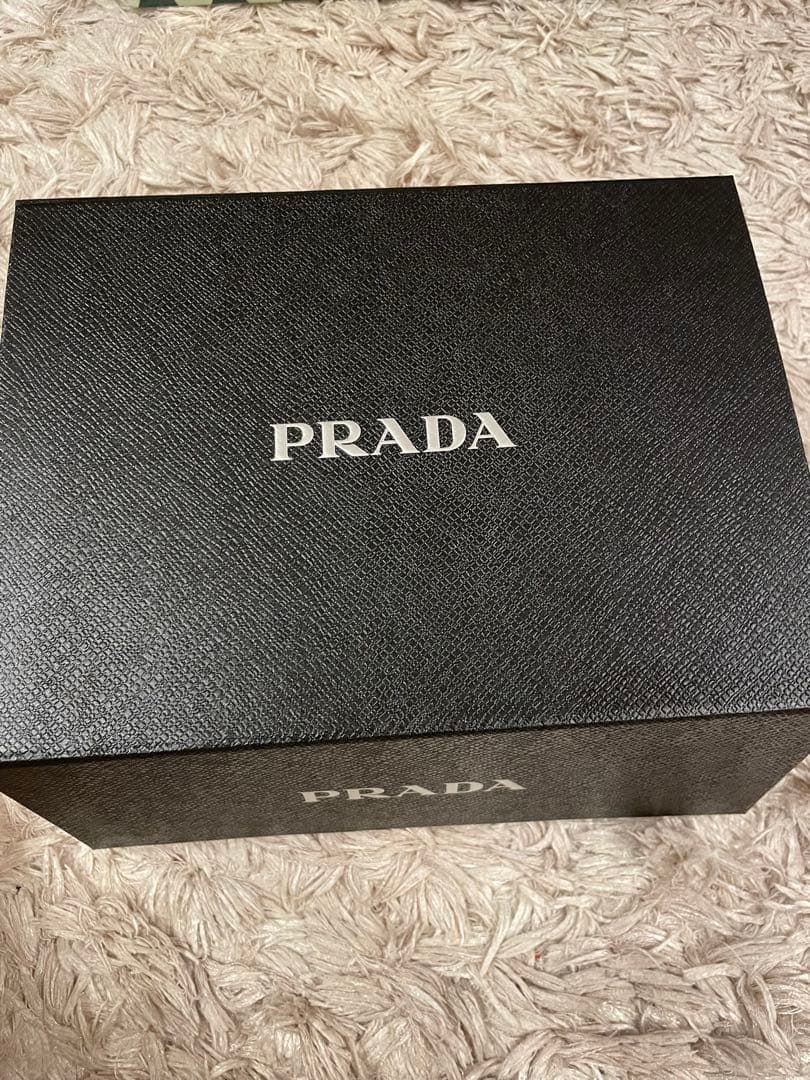PRADA PARADOXE 10ml+50ml ホリデー限定プラダ　香水