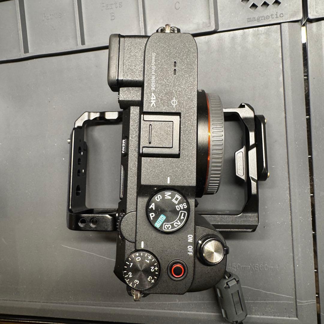 Sony α7C ミラーレス一眼 本体　中古　備品　スモールリグケージ付属