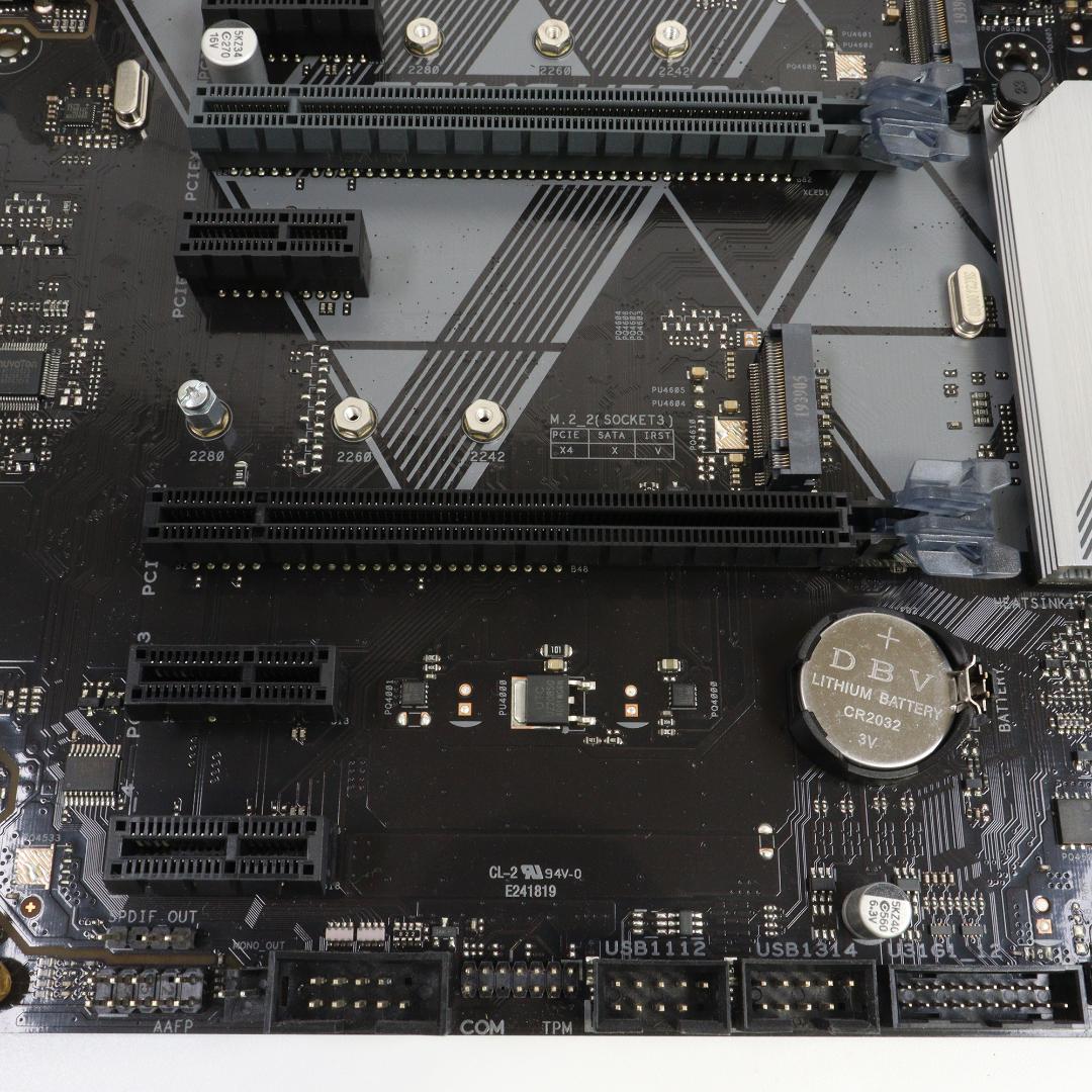 core i7 9700F、マザーボードH370-A、DDR4メモリ16G