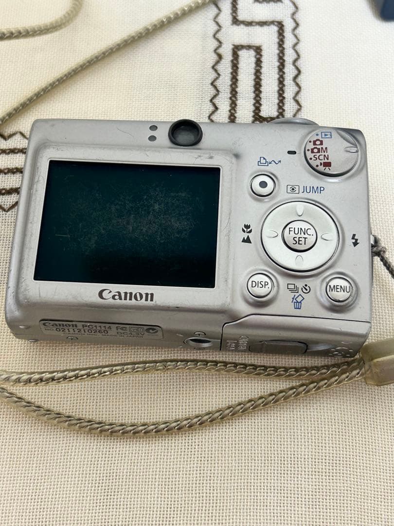 デジタルカメラ Canon IXY 7.1MEGA PIXEL