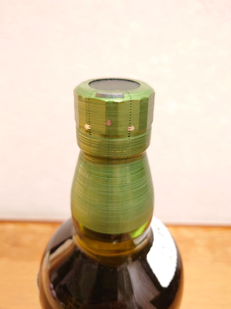 新品・未開封　白州シングルモルト　７００ml 箱付き　㋕30