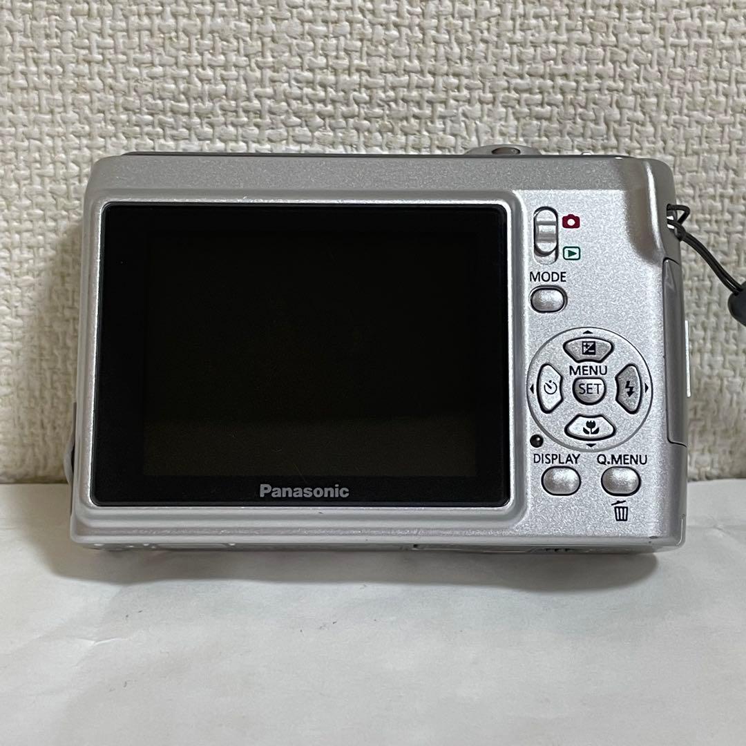 デジタルカメラ Panasonic LUMIX DMC-LS80