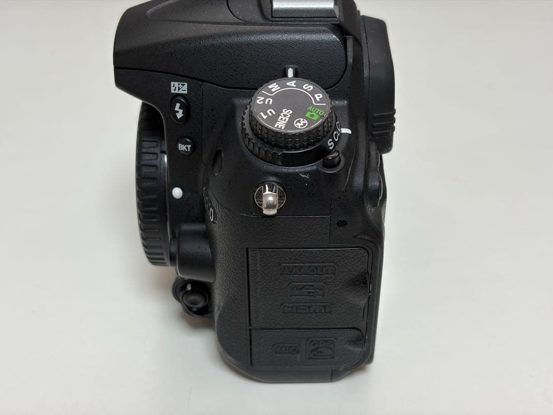 Nikon D7000 デジタル一眼レフカメラ 美品
