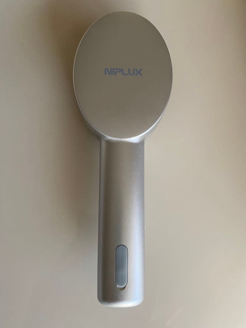 【NIPLUX】 EMS LIFT BRUSH 美顔器