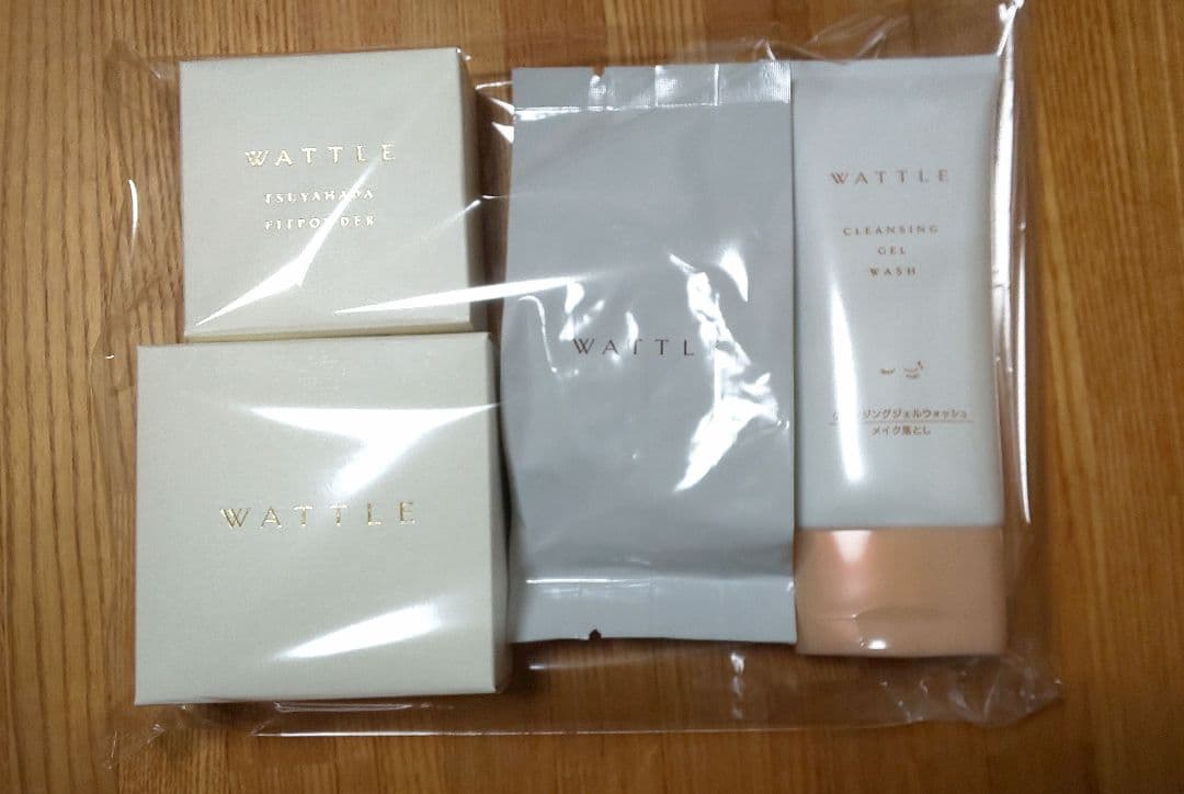 WATTLE ワトルクッションファンデーション 艶肌フィットパウダー