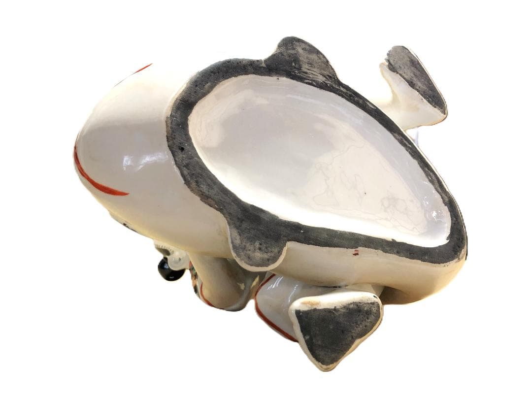 【 柿右衛門様式 白磁色絵置物 】　骨董　瓢箪鯰（ひょうたんなまず）