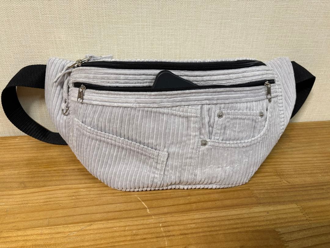ハンドメイド　デニムリメイク　ウエストポーチ　ボディバッグ　コーデュロイ