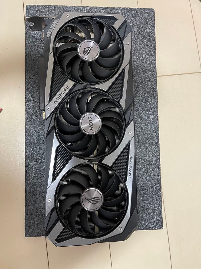 グラフィックボード・グラボ・ビデオカード ASUS AMD Radeon RX 6700 XT