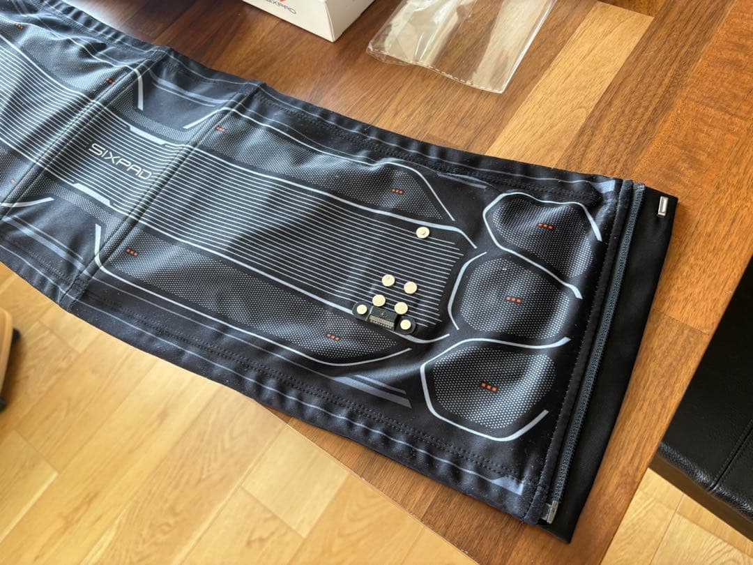 【SIXPAD】 シックスパッド パワースーツコアベルト サイズ M