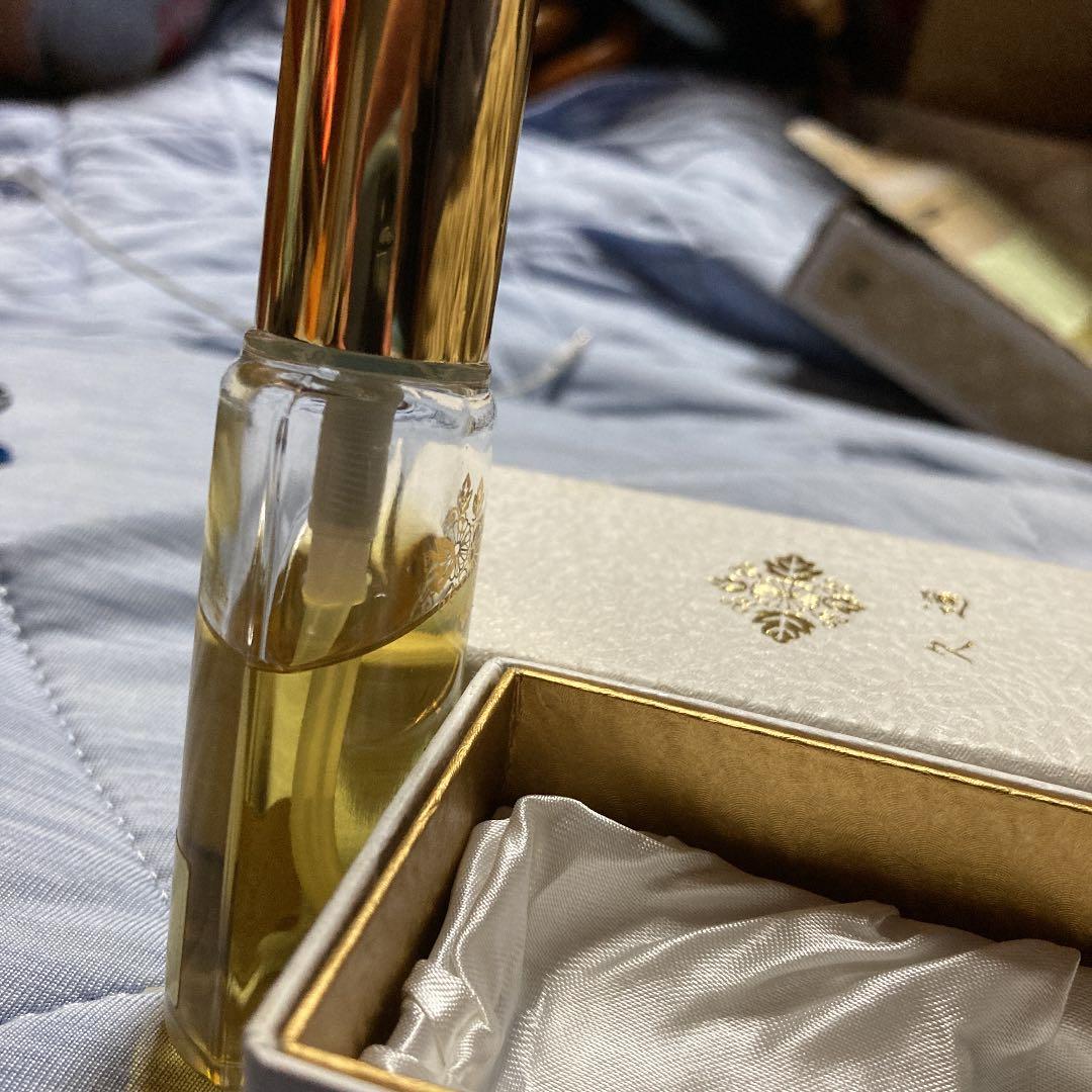 久邇香水　（皇室御用達）