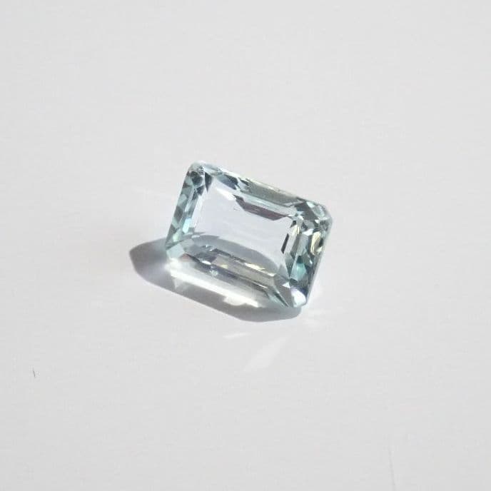 ミントベリル   オクタゴン(エメラルドカット)   0.55ct