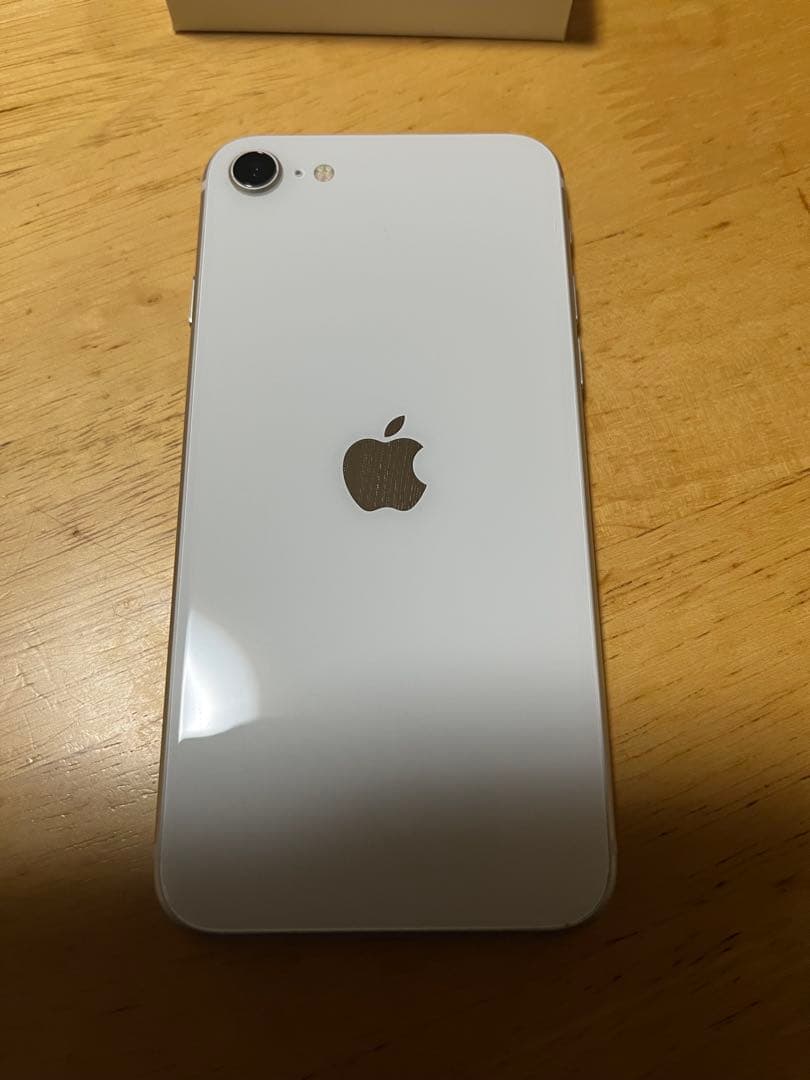 アップルiPhone SE 第3世代 128GB